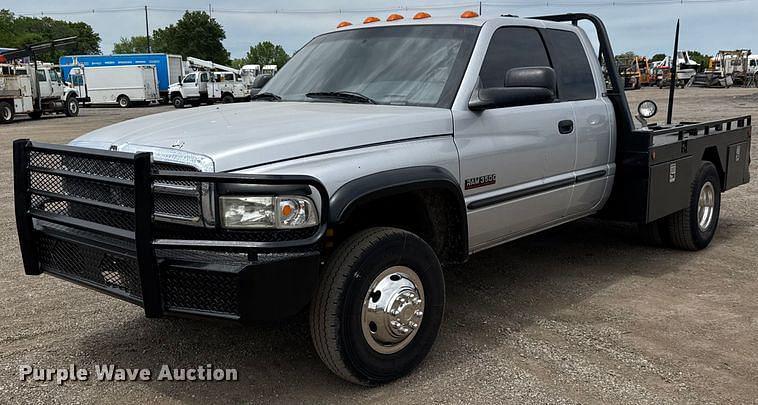 Image of Dodge Ram 3500 Primary image
