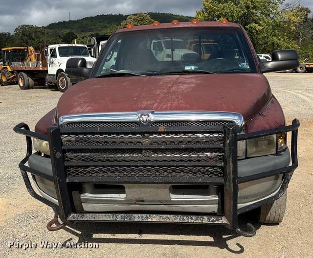 Image of Dodge Ram 3500 equipment image 1