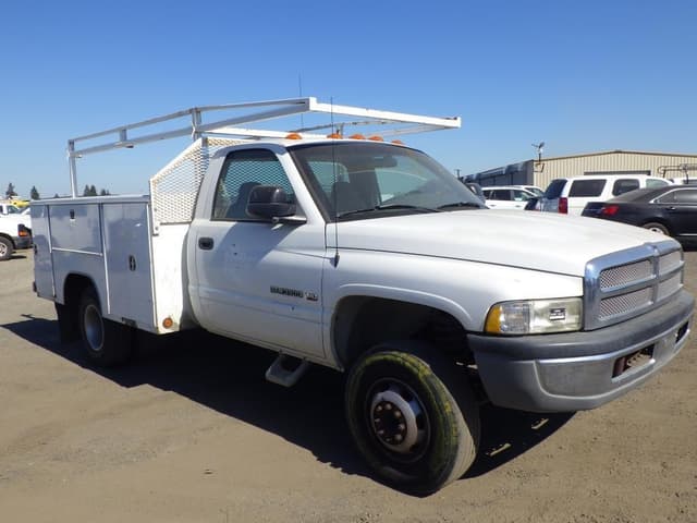 Image of Dodge Ram 3500 equipment image 1