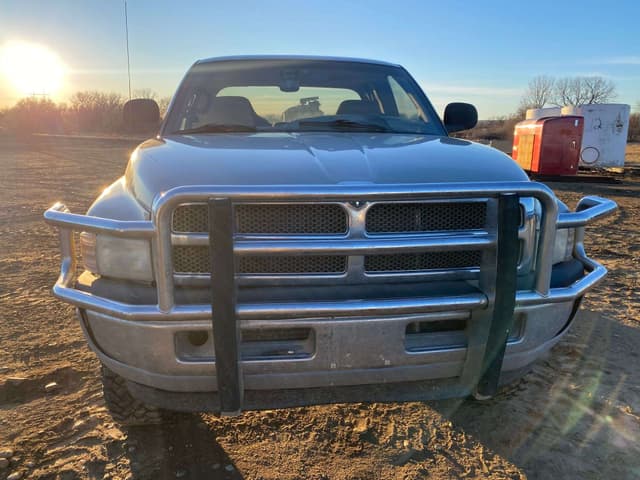 Image of Dodge Ram 2500 equipment image 1