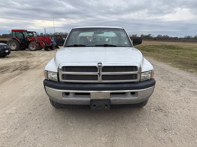 Image of Dodge Ram 1500 equipment image 1