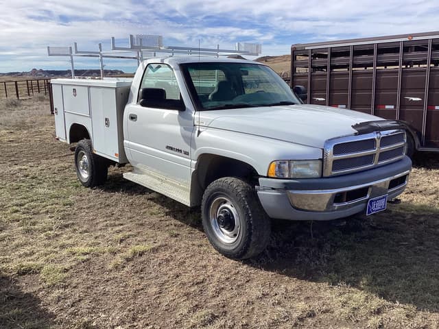 Image of Dodge Ram 2500 equipment image 1