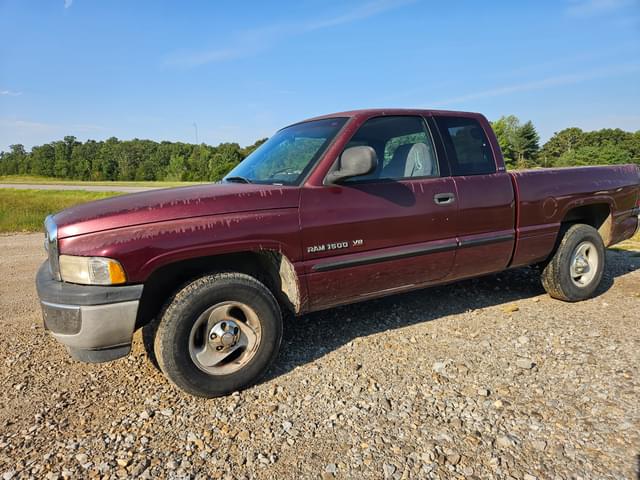 Image of Dodge Ram 1500 equipment image 3
