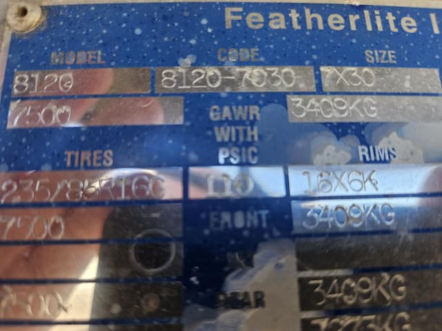 Image of Featherlite 8120 equipment image 4