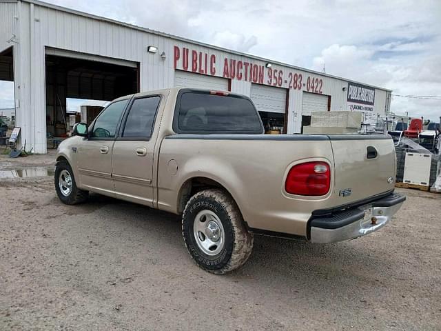 Image of Ford F-150 equipment image 2