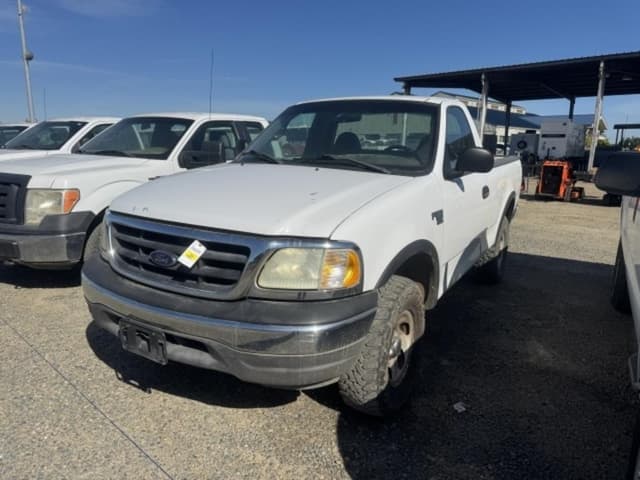 Image of Ford F-150 equipment image 2