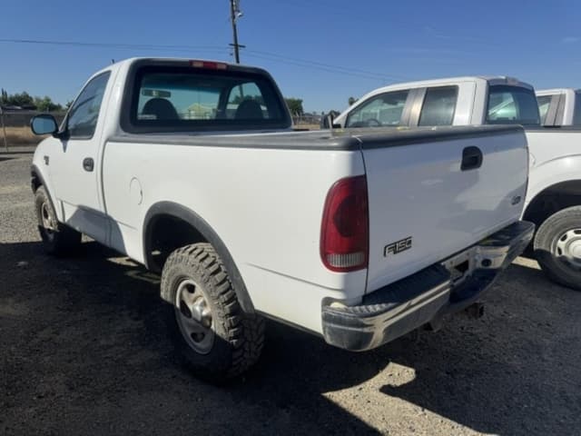 Image of Ford F-150 equipment image 1