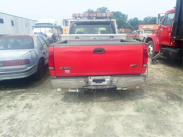 Image of Ford F-150 equipment image 3