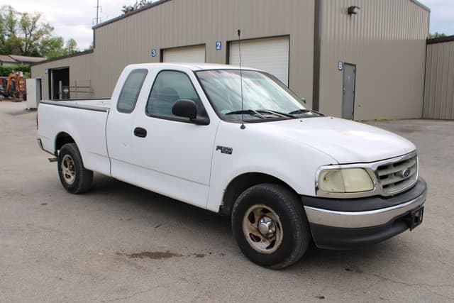 Image of Ford F-150 equipment image 2