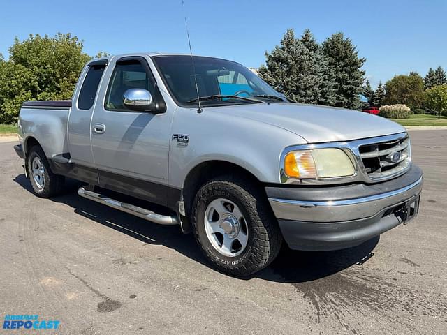 Image of Ford F-150 equipment image 2