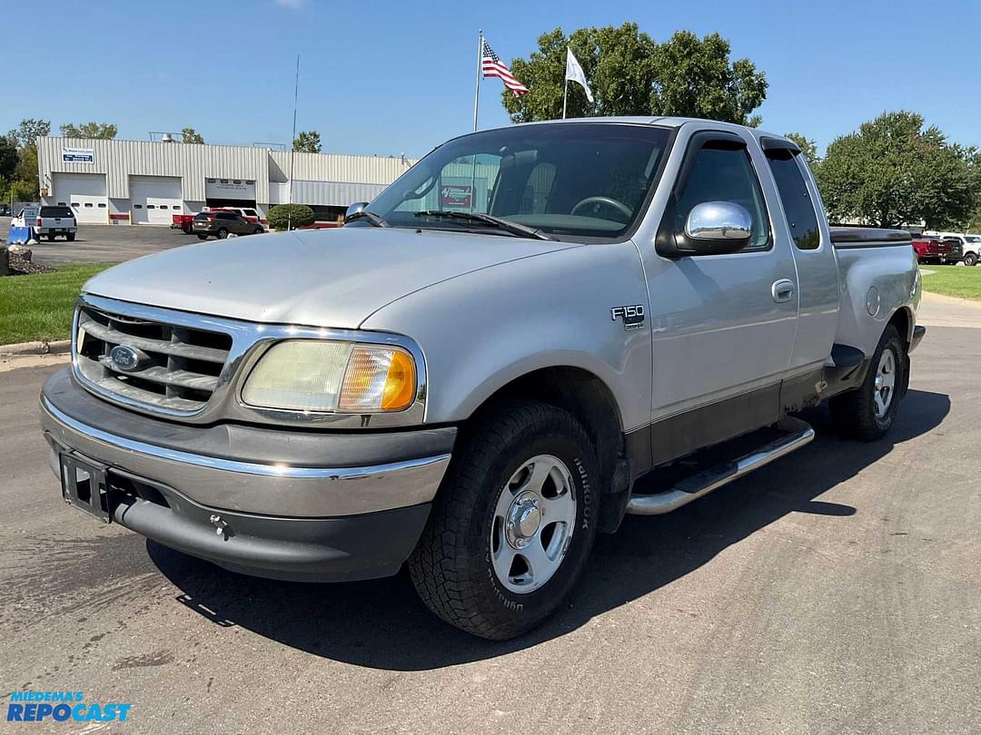 Image of Ford F-150 Primary image