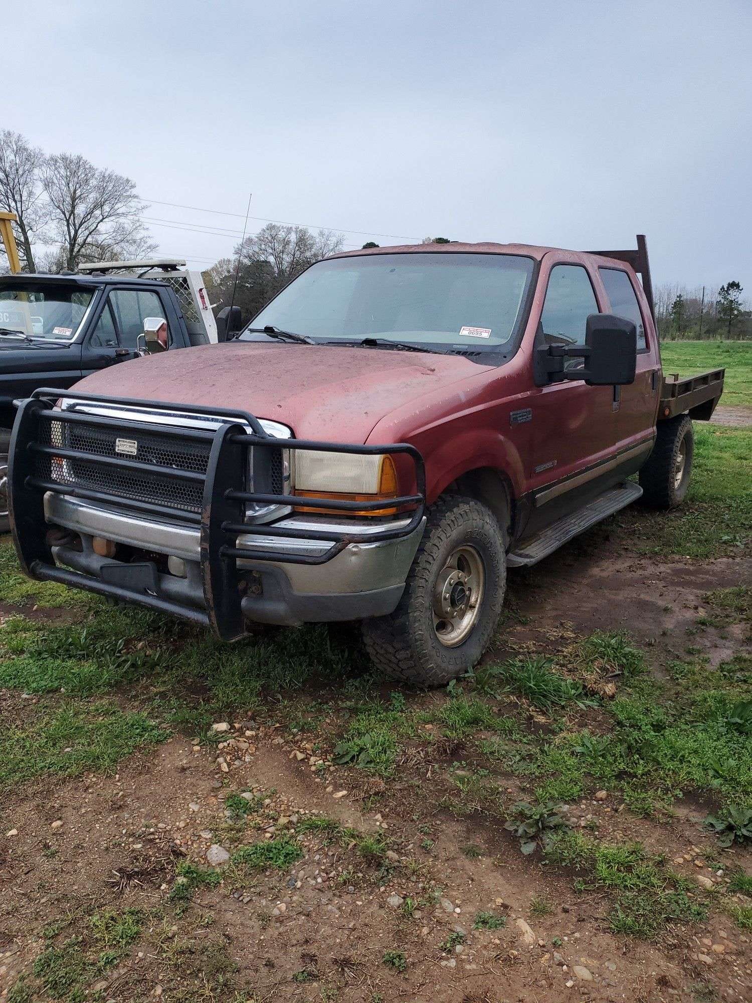 2001 Ford F-250 Equipment Image0