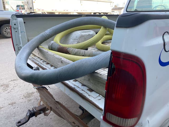 Image of Ford F-250 equipment image 4