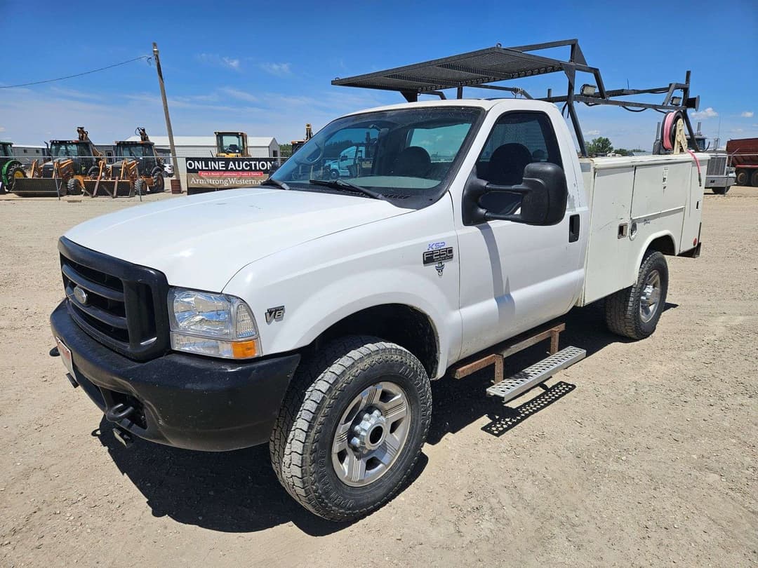 Image of Ford F-250 Primary image
