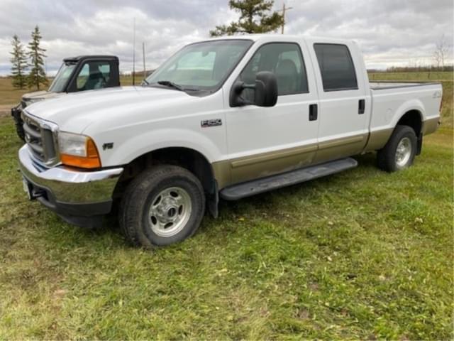Image of Ford F-250 equipment image 3