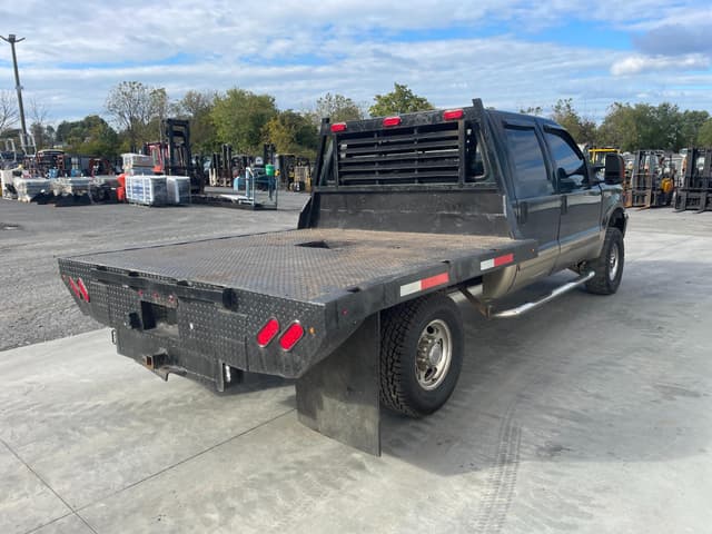 Image of Ford F-250 equipment image 2