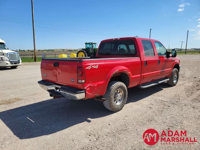 Image of Ford F-250 equipment image 3