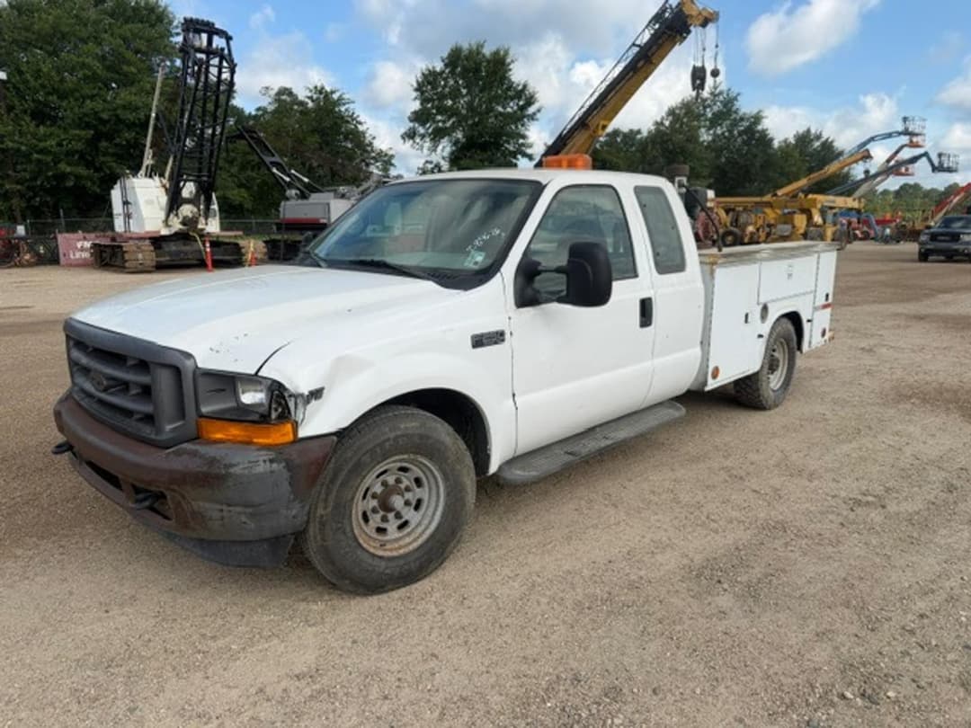 Image of Ford F-250 Primary image
