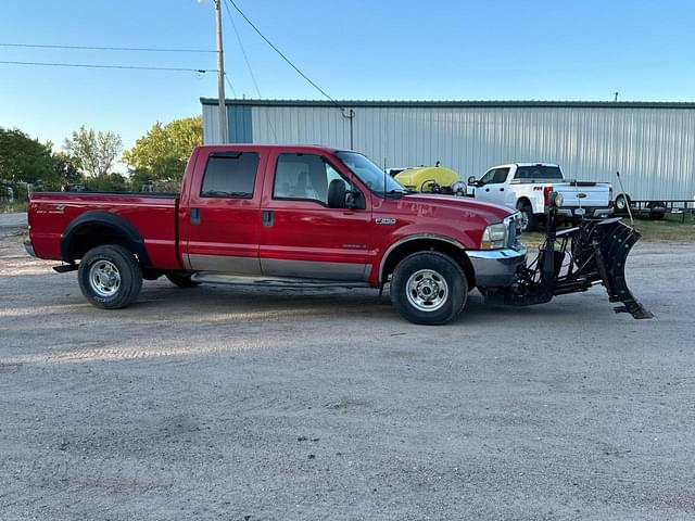 Image of Ford F-250 equipment image 2