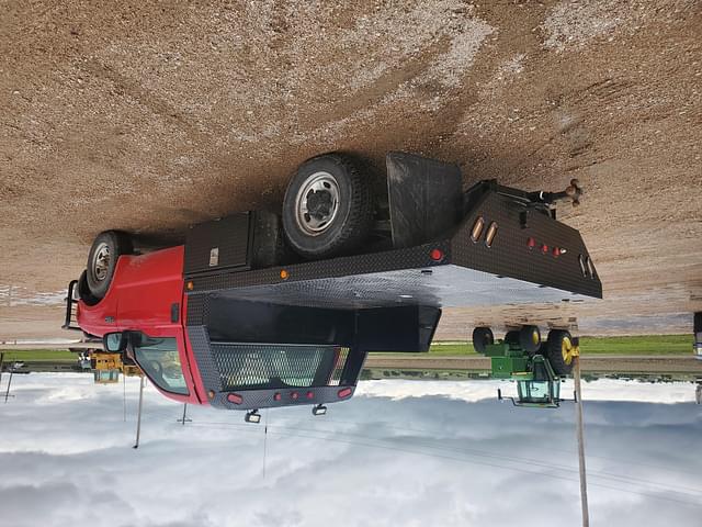 Image of Ford F-250 equipment image 2