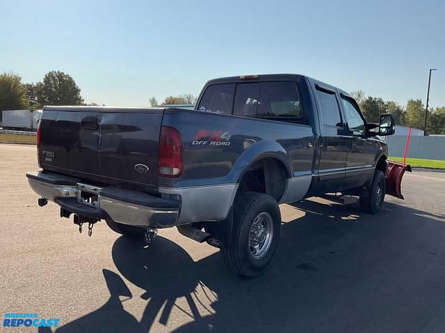 Image of Ford F-250 equipment image 4