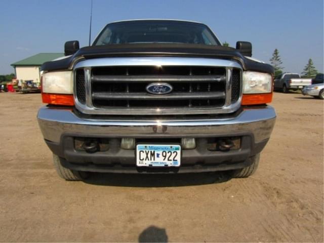 Image of Ford F-250 equipment image 2