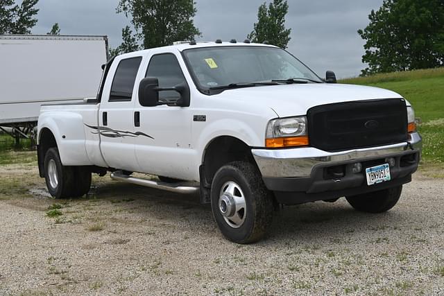 Image of Ford F-350 equipment image 1