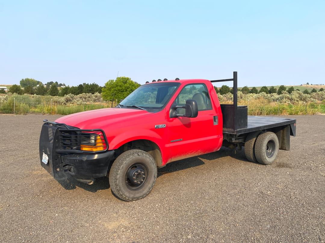 Image of Ford F-350 Primary image