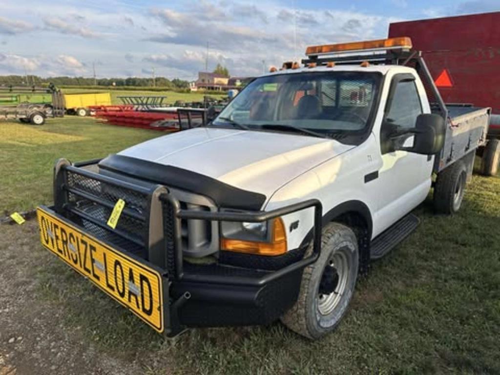 Image of Ford F-350 Primary image