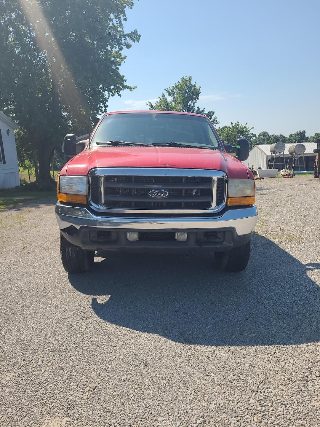 Image of Ford F-350 Primary image