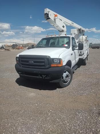 2001 Ford F-450 Equipment Image0