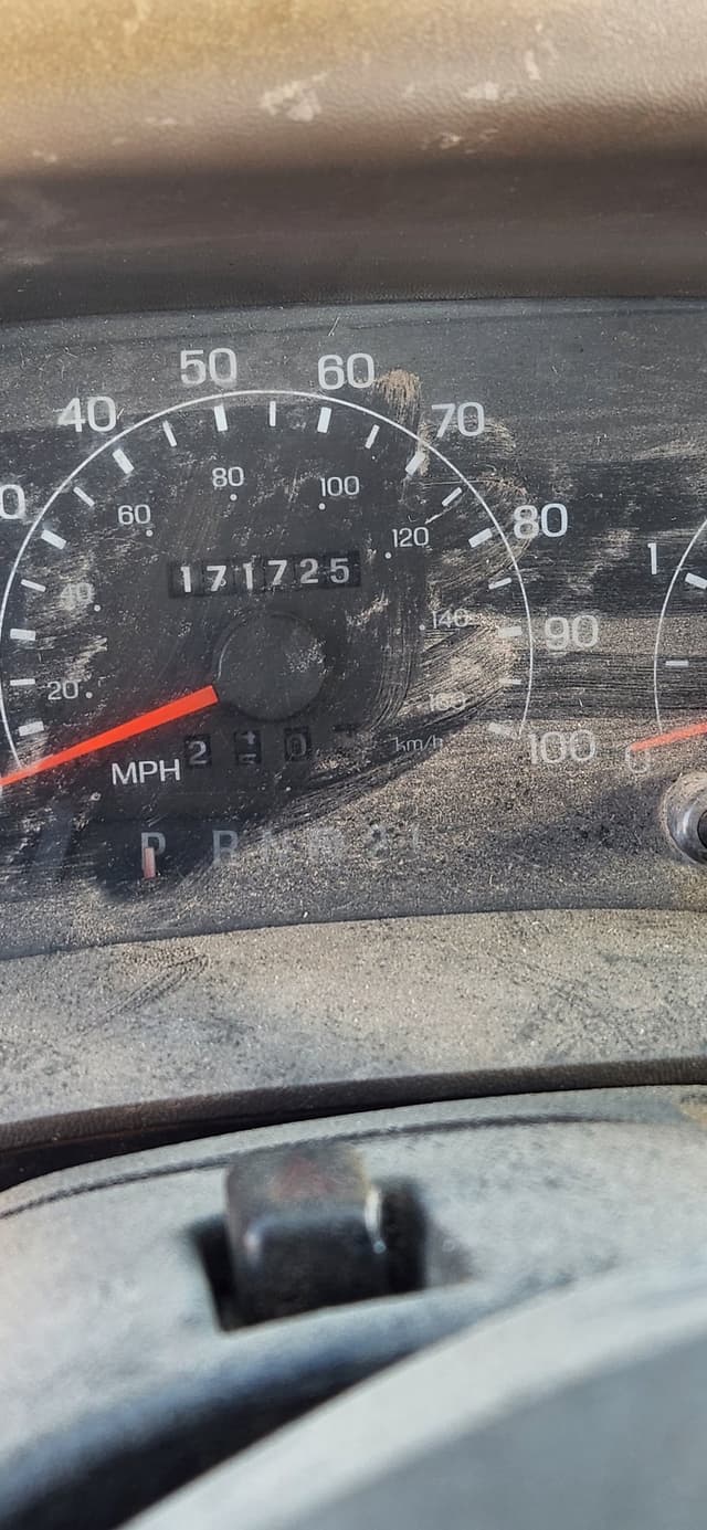 Image of Ford F-450 equipment image 4