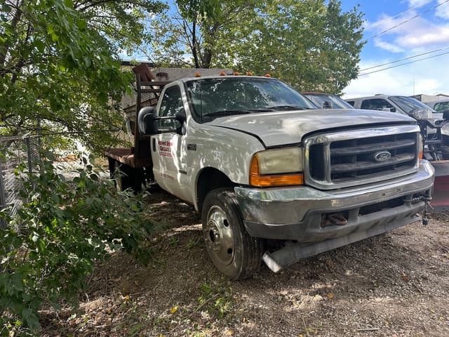 Image of Ford F-450 equipment image 1