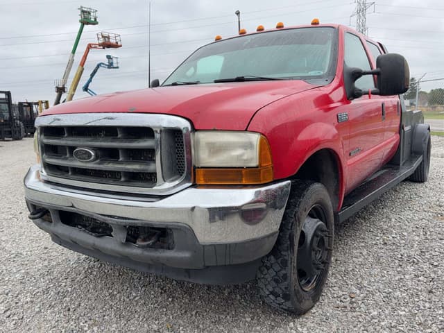 Image of Ford F-550 equipment image 3