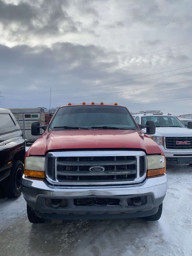 Image of Ford F-550 equipment image 3