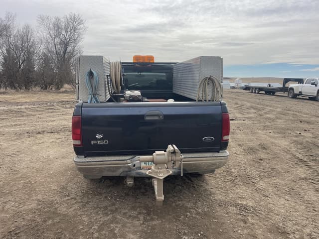 Image of Ford F-150 equipment image 3