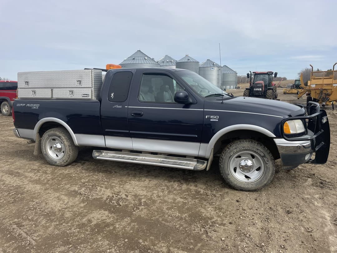 Image of Ford F-150 Primary image