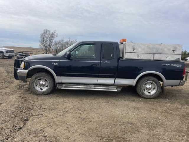 Image of Ford F-150 equipment image 2