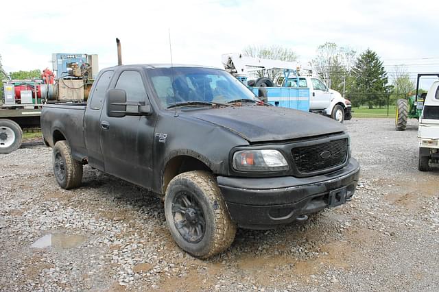 Image of Ford F-150 equipment image 1