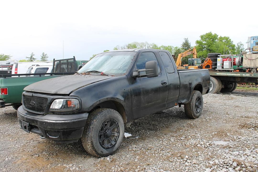 Image of Ford F-150 Primary image