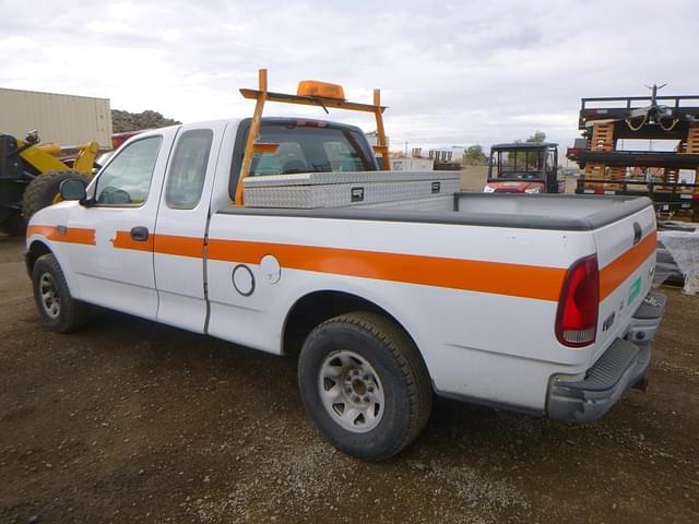 Image of Ford F-150 equipment image 3