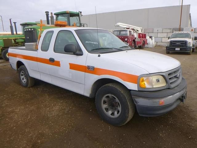 Image of Ford F-150 equipment image 1