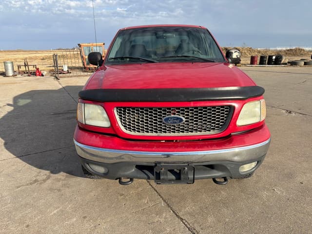 Image of Ford F-150 equipment image 1