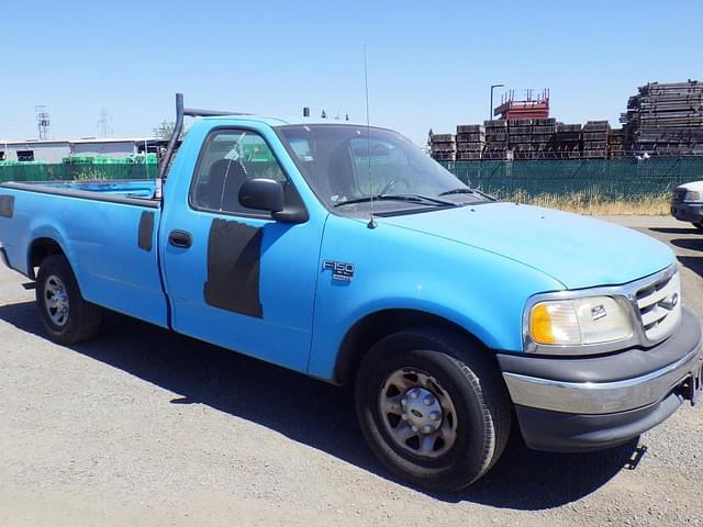 Image of Ford F-150 equipment image 1