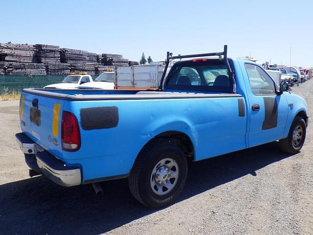 Image of Ford F-150 equipment image 2