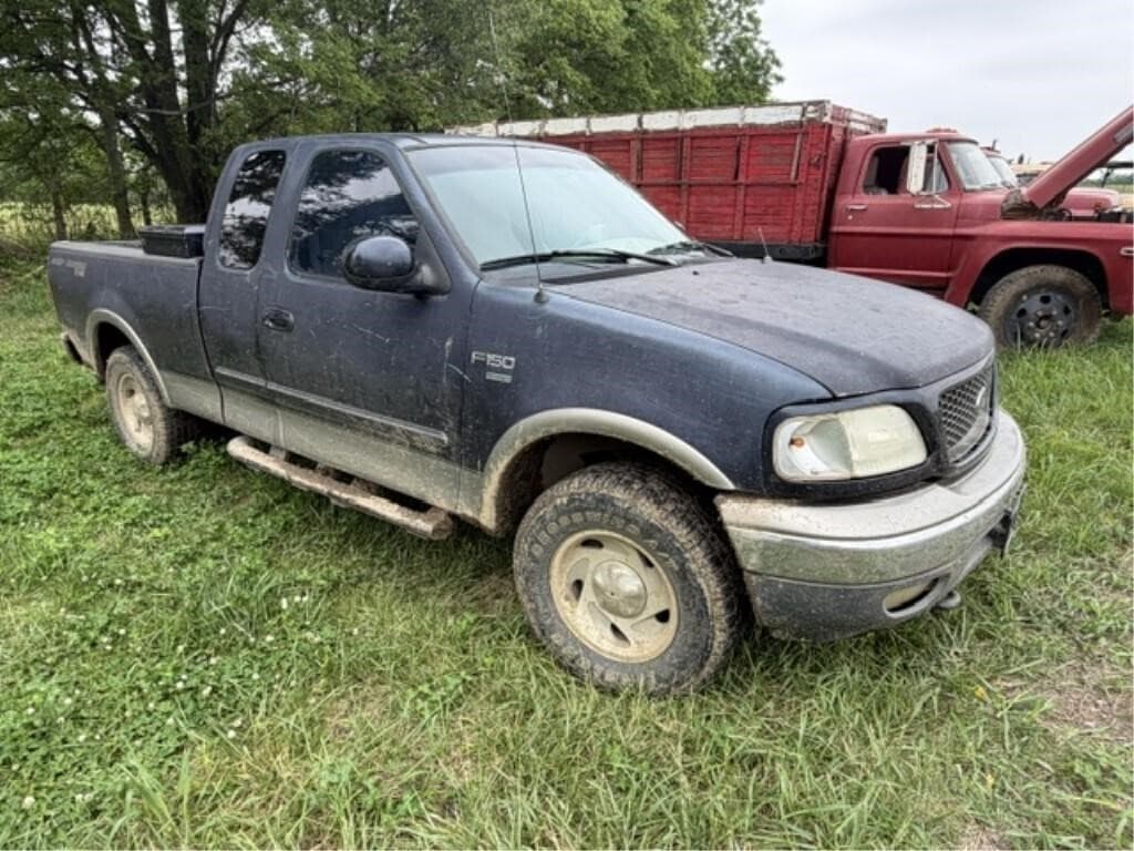 Image of Ford F-150 Primary image