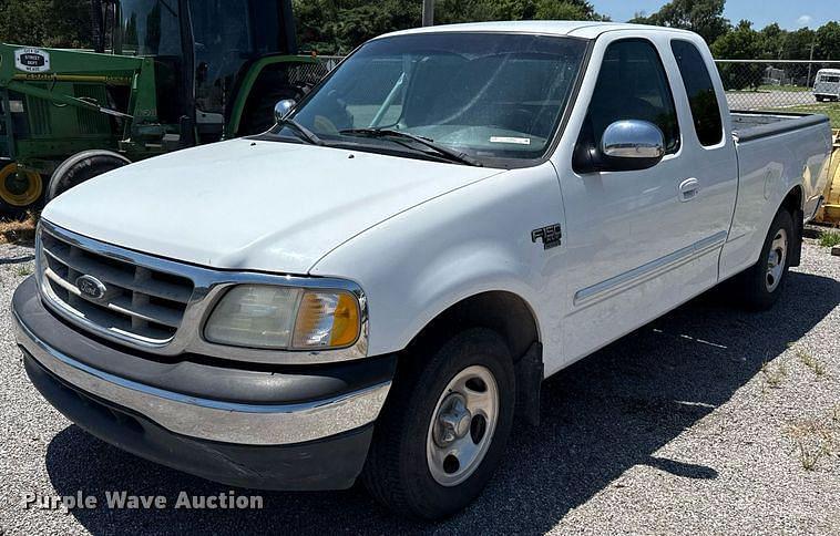 Image of Ford F-150 Primary image