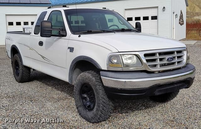 Image of Ford F-150 equipment image 2