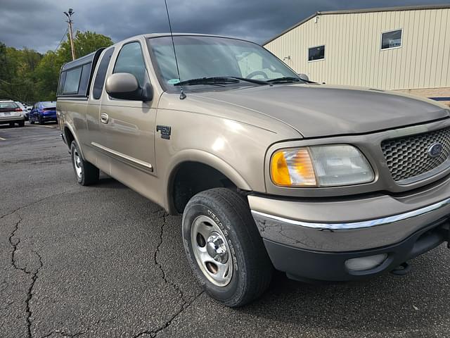 Image of Ford F-150 equipment image 4