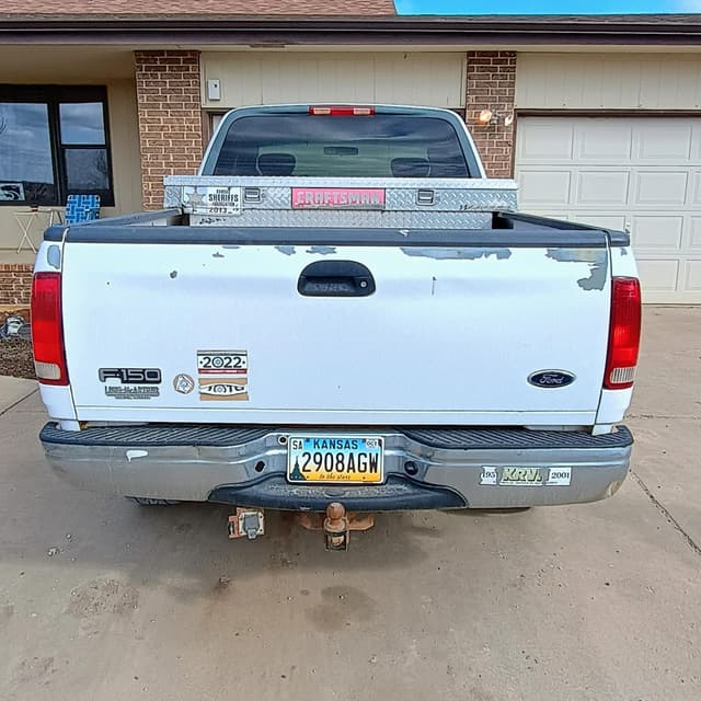 Image of Ford F-150 equipment image 4